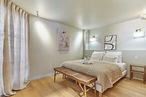 Superb Apartment Notre Dame De Paris