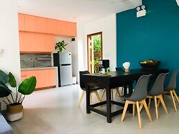 Tropical Garden House