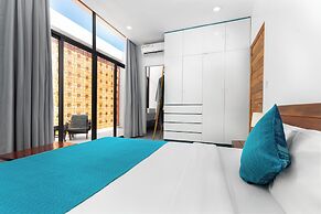 Tropical Garden House