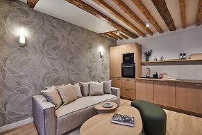 Sublime Apartment Rue Royale/madeleine
