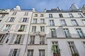 Very Charming Apartement Louvre Palais Royal