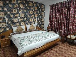 New Relax Inn