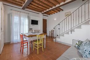 Oliveta Apartment Shared Pool