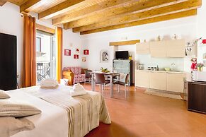 Salomone Ortigia Apts by Wonderful Italy