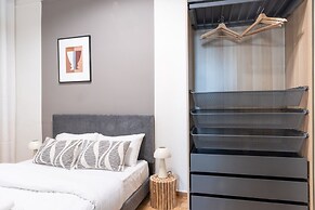 Vintage Acropolis Retreat Charming 3-bdrm in Koukaki