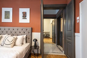 Vintage Acropolis Retreat Charming 3-bdrm in Koukaki