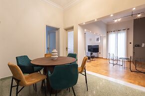 Acropolis View 3-bdrm With Rooftop Garden Jacuzzi