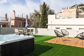 Acropolis View 3-bdrm With Rooftop Garden Jacuzzi