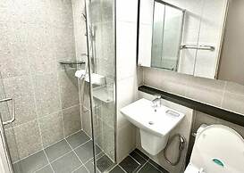 The November Stay Guri