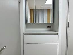 The November Stay Guri