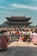 The November Stay Guri