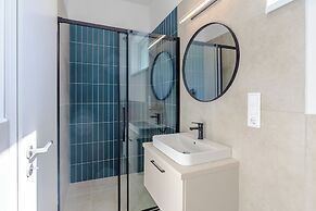 Nemes Apartments