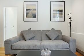 Superb Haussmanian Apartment Palais Royal