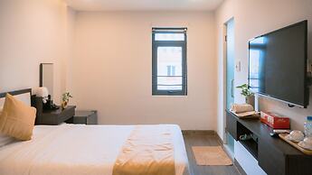 Horizon Front Beach Hotel Danang