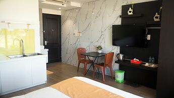 Horizon Front Beach Hotel Danang