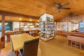 Puzzle Point Lodge in Poulsbo