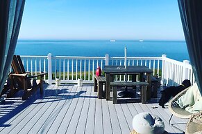 Seaview,sleeps 4to6,pet Friendly, Parking