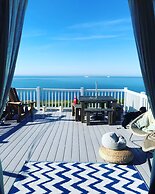 Seaview Chalet-durdledoor-sleeps4to6- Pet Friendly