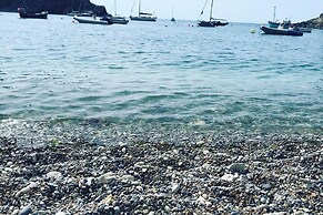 Seaview,sleeps 4to6,pet Friendly, Parking