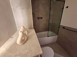Mynt Stay zed west Residence 2 bedroom E1E213