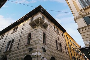 Palazzo Confalonieri da Lisca