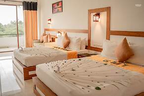 G.M.T. Sorabora Village Hotel