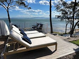 Dreamy Lake Retreat & Sunsets