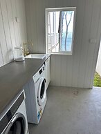 Dreamy Lake Retreat & Sunsets