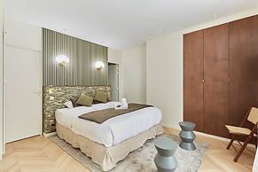 Sublime Suite Saint Honore, Elysee Palace
