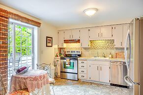 Walk to Columbia River: Mtn-view St Helens Haven