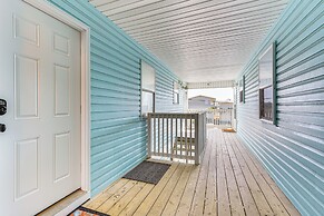 Walk to Beach: Condo w/ Balcony in Pcb!