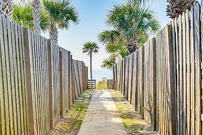 Walk to Beach: Condo w/ Balcony in Pcb!