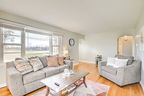 16 Mi to Buckeye Lake: Family-friendly Newark Home