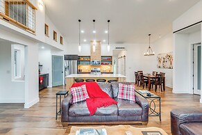 Waterfront Whidbey Island Hideaway w/ Beach Access