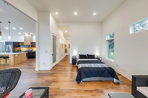 Waterfront Whidbey Island Hideaway w/ Beach Access