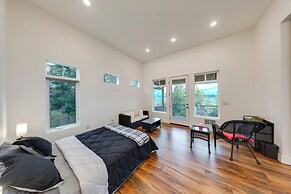 Waterfront Whidbey Island Hideaway w/ Beach Access