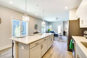 2 Mi to Duke University: Townhome in Durham!