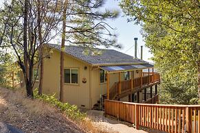 Ski, Hike & Fish: Mtn-view Gem w/ Deck in Tuolumne