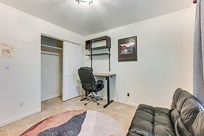 11 Mi to Sand Hollow State Park: Home w/ Fire Pits