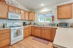 11 Mi to Sand Hollow State Park: Home w/ Fire Pits