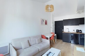 Apartment Boulogne Facing 