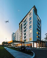 Hyatt Place Montreal Airport