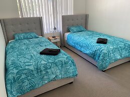 Ocean Keys Family Accommodation