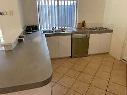 Ocean Keys Family Accommodation