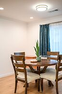 Comfy Retreat With Yard Cozy Interiors