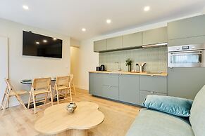 Superb Apartment Center of Paris