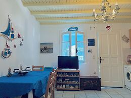 Stylish 2 Bd Escape Apt at Ornos Beach