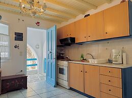 Stylish 2 Bd Escape Apt at Ornos Beach