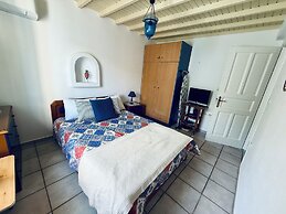 Stylish 2 Bd Escape Apt at Ornos Beach