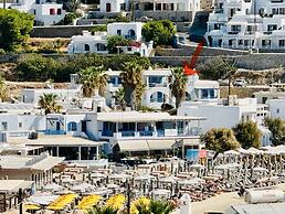 Stylish 2 Bd Escape Apt at Ornos Beach